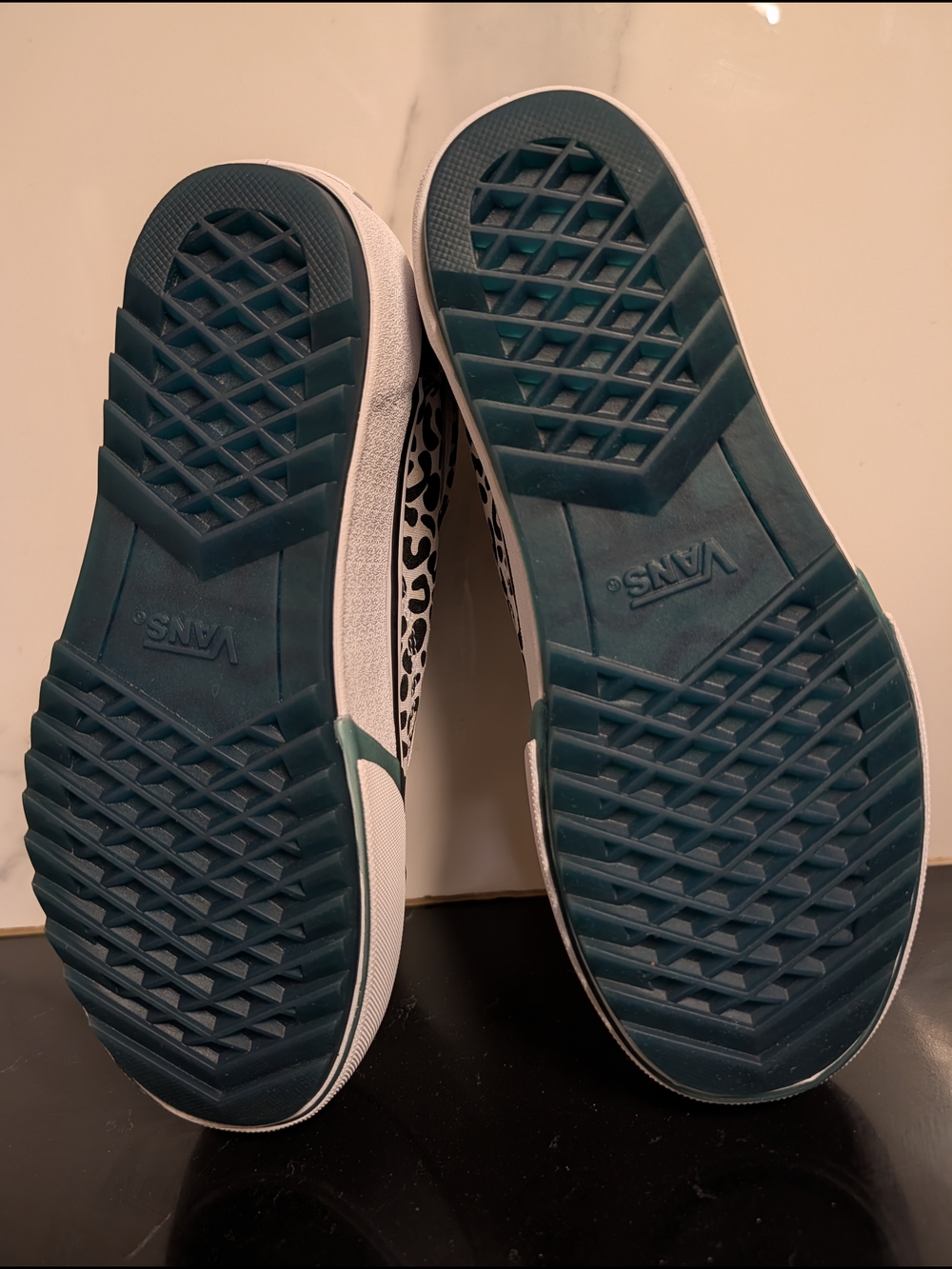 Vans Old Skool Stacked 'UV Ink - Leopard' Sneakers Size 7.5 NWOT MSRP $99.95 - Picture 8 of 11